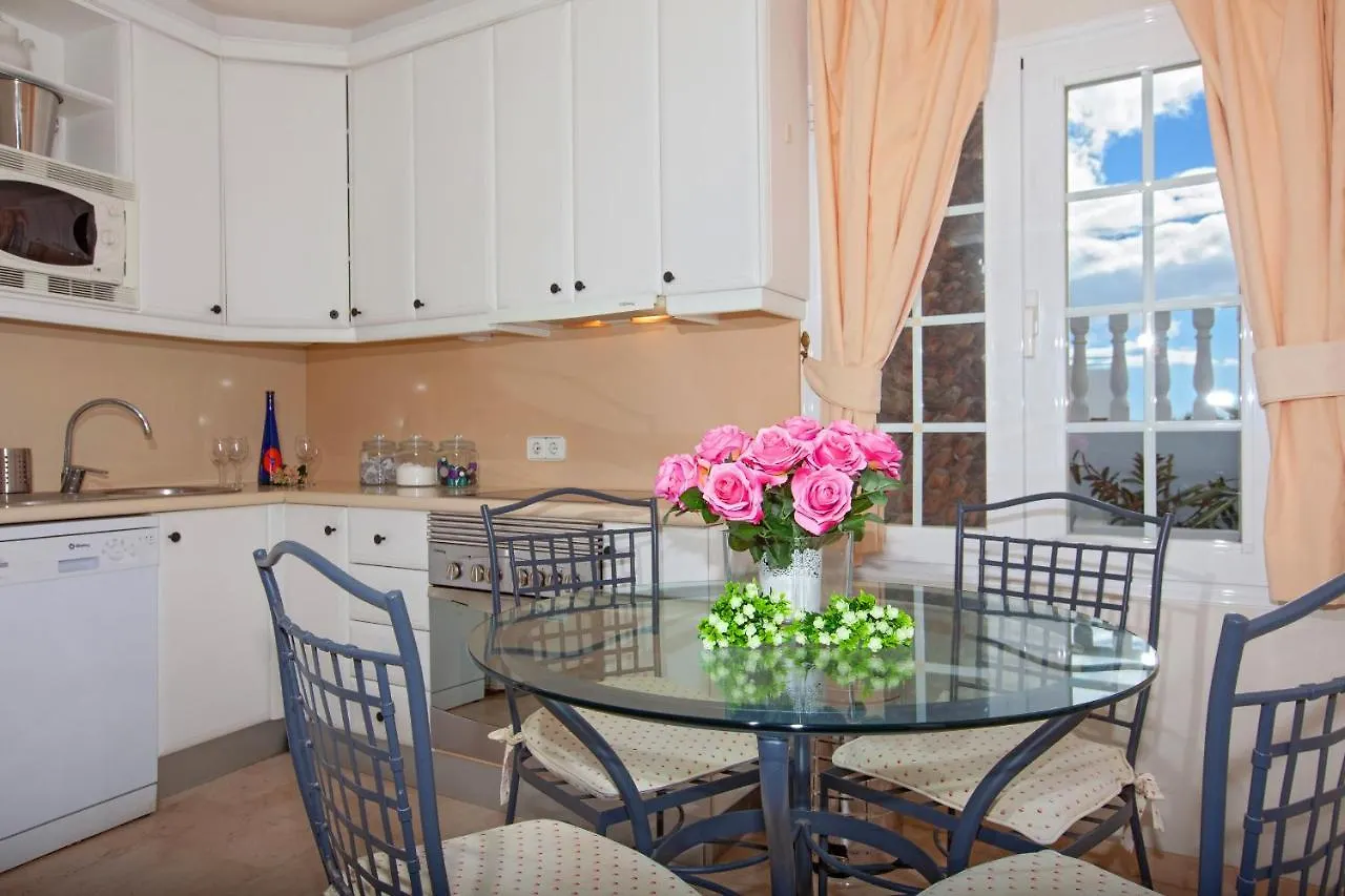 Villa Charlana By Buenavilla Puerto del Carmen  Puerto del Carmen (Lanzarote)